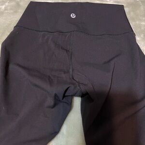Lululemon crop leggings